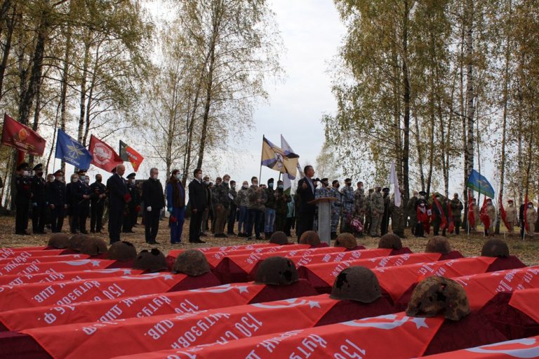 При поддержке фонда «Новотранс-5П» в Орловской области состоялось торжественное захоронение 219 красноармейцев