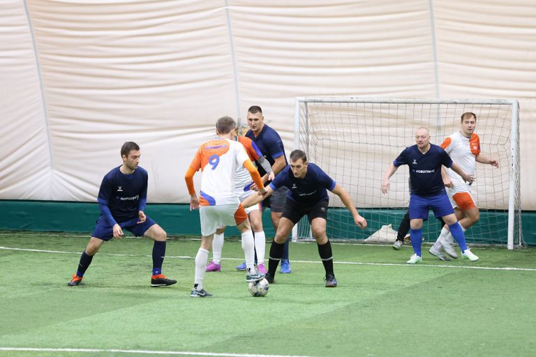 Команда торгового терминала «Новотранс» одержала победу во втором турнире V Кубка Балтийского моря по мини-футболу