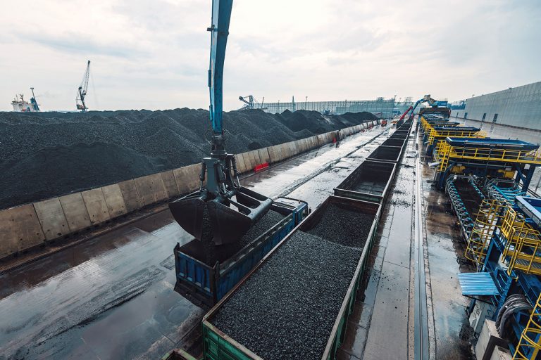 Паромы на линии Усть-Луга — Калининград в октябре перевезли 105 тысяч тонн грузов