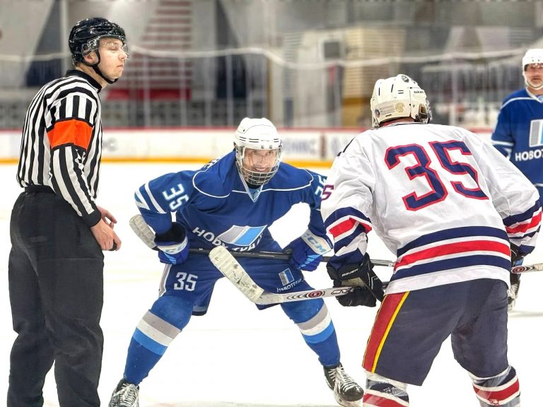 9:3 в пользу хоккейной команды «Новотранс»